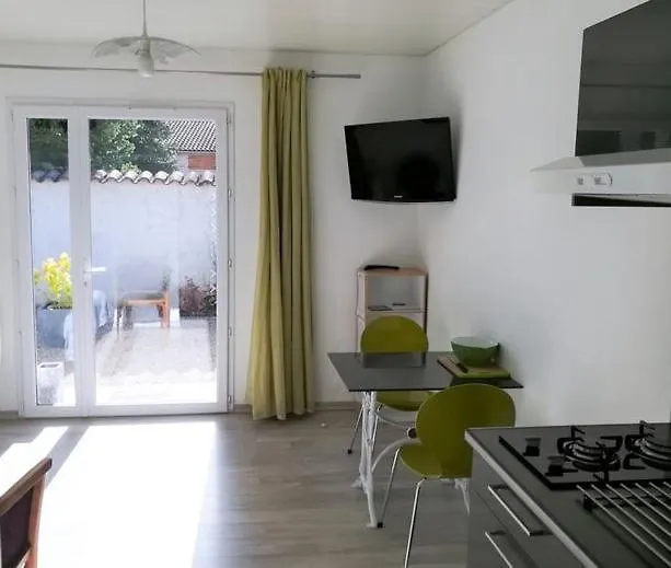 Appartement Au Calme Saint-Maurice-de-Gourdans